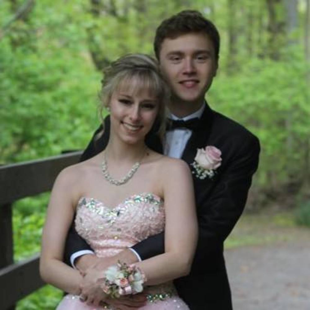 Meet your Posher, Victoria